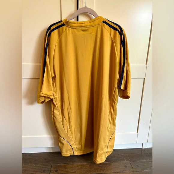 Retro Spanish National Soccer Jersey 2008 Size XL - Picture 4 of 4